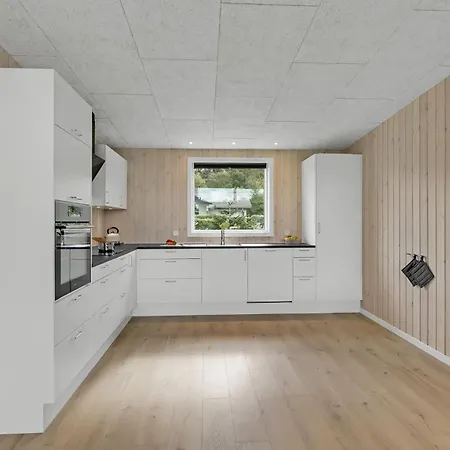 Lovely In With Kitchen Ferienhaus